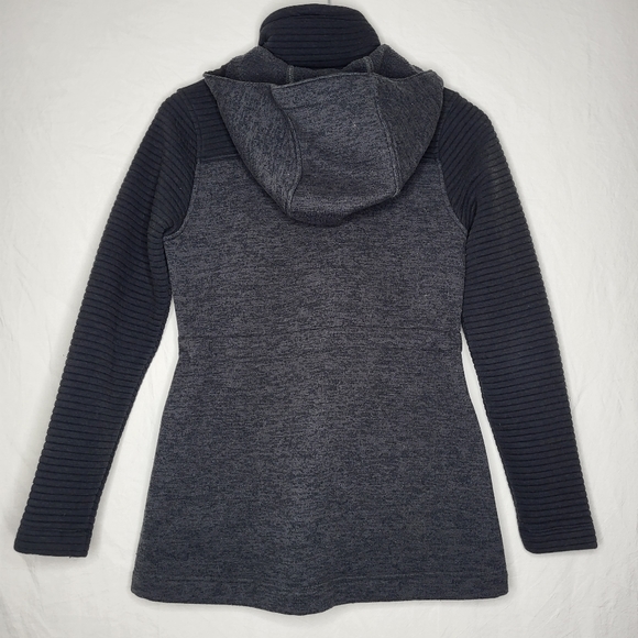 North face zip up hoodie - Picture 3 of 3